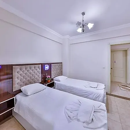 מלון Afyon Dundar Thermal 4*
